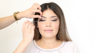 How to Make a Cat Face With Makeup